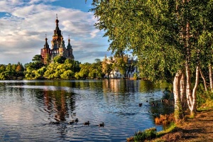 Колонистский парк в Петергофе