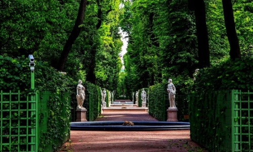 Летний сад в Петербурге