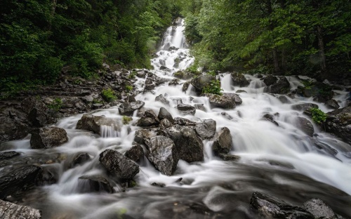Молочный водопад