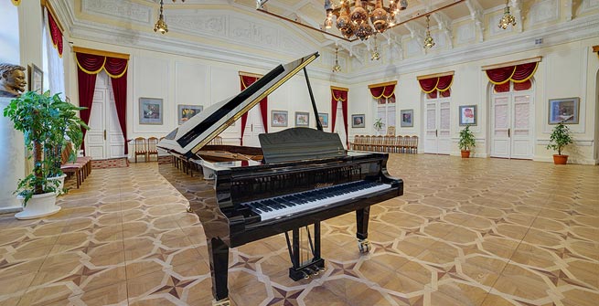 Фойе Курзала - черный «Беккер»