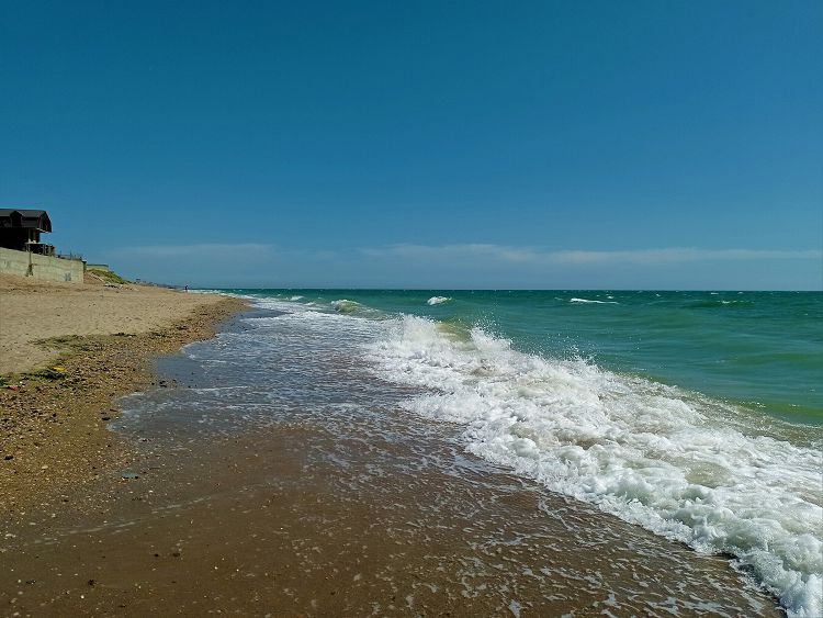 Дикий пляж