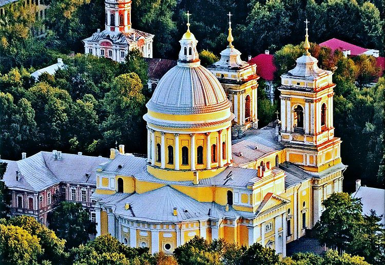 троицк собор лавры.jpg