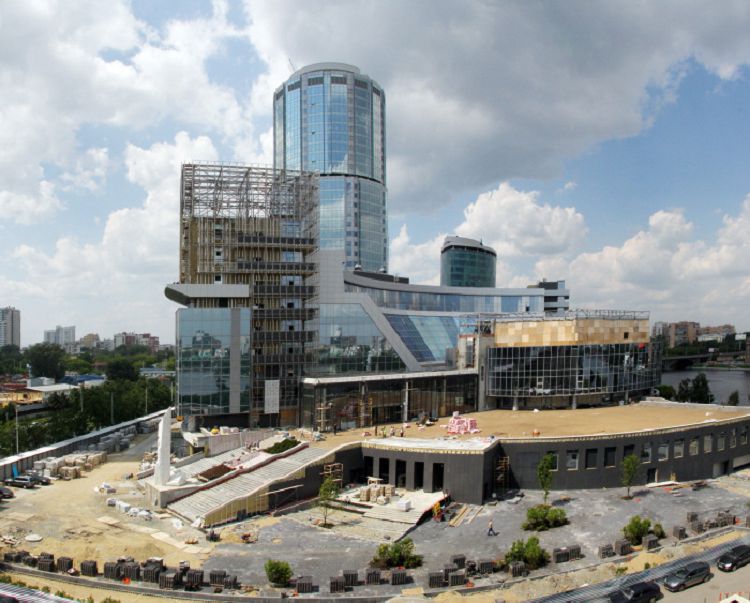 Процесс строительства центра