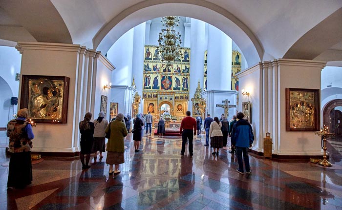 Внутреннее убранство Успенского собора