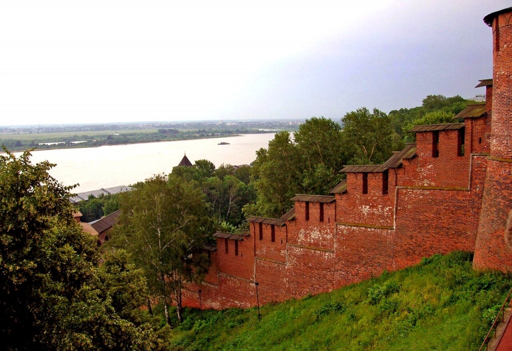 Перепад западной кремлевской стены