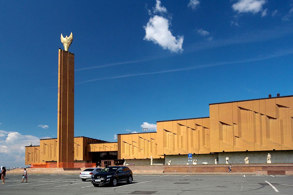 Бывший Ленинский мемориал сегодня стал Национальной библиотекой РТ