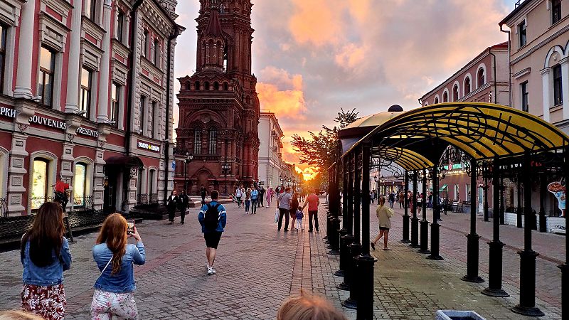 Пешеходная улица Баумана является знаменитым казанским "Арбатом"