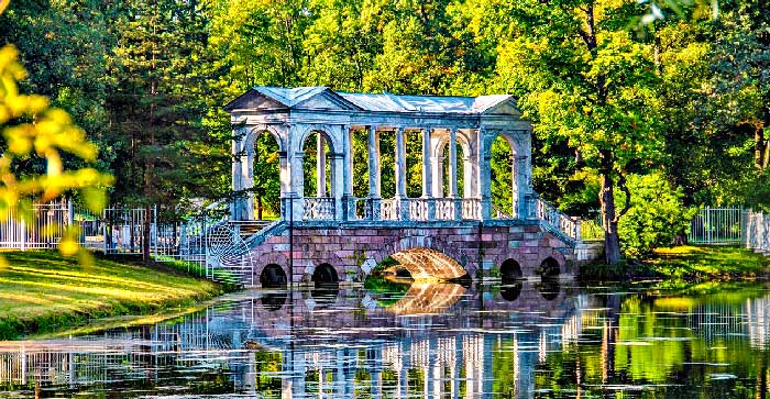 В Екатерининском парке Царского села