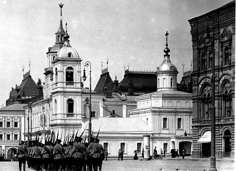 Таким встретил Казанский собор события революции и Гражданской войны