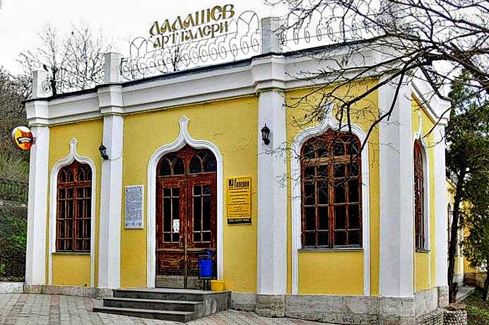 Пятигорск - достопримечательность Михаловская галерея Пятигорск - достопримечательность Михаловская галерея