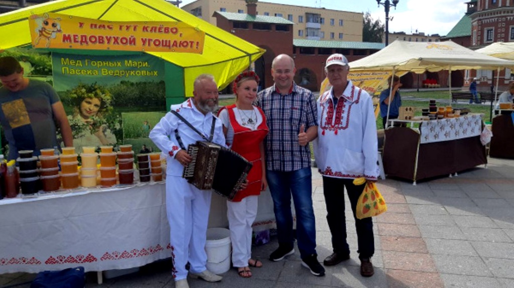 Приезжать в Йошкар-Олу за гастрономическими сувенирами лучше в периоды ярмарки