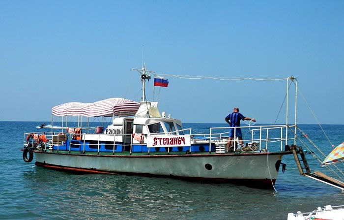 Теплоходные морские экскурсии - весьма популярный вид отдыха