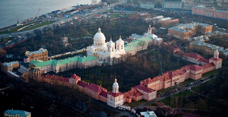 комплекс ал нев лавры.jpg