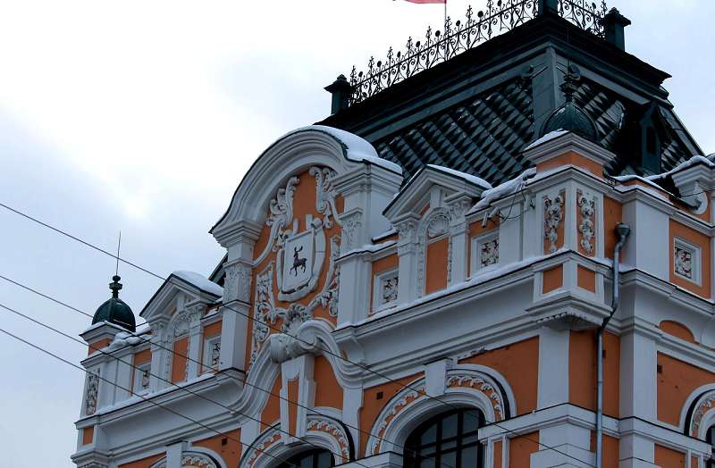Фрагмент декоративного убранства Дворца труда