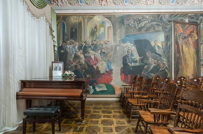 Полотно Н.В. Овечкина «Мир гения»