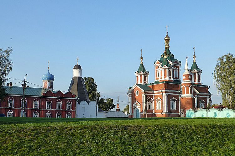 Брусенский монастырь Брусенский монастырь