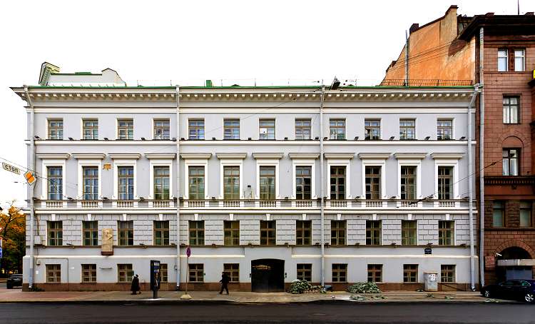 Дом Фитингофа - ныне Музей политической полиции России