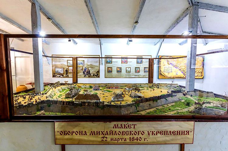 В Краеведческом музее имеется даже макет последнего боя укрепления