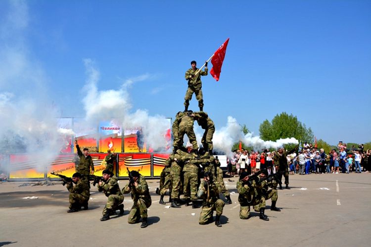 В Парке "Патриот" можно увидеть увлекательные шоу десантников