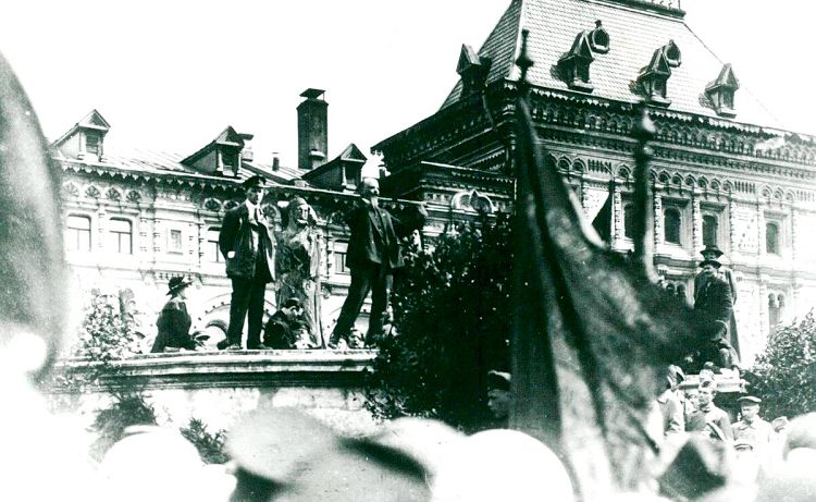 На Лобном месте 1 мая 1919 года выступал Ленин