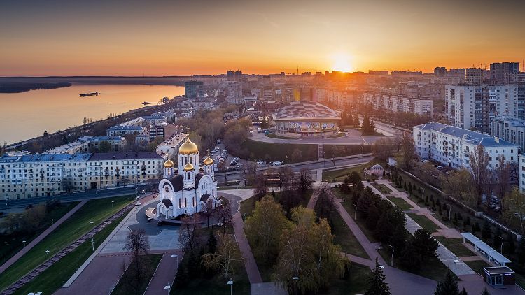 Сегодняшняя Самара - развивающийся крупный волжский город