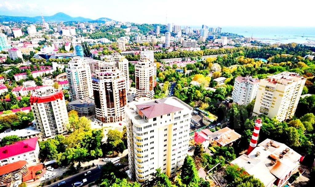 Сегодня многие даже покупают недвижимость в новостройках города Сочи