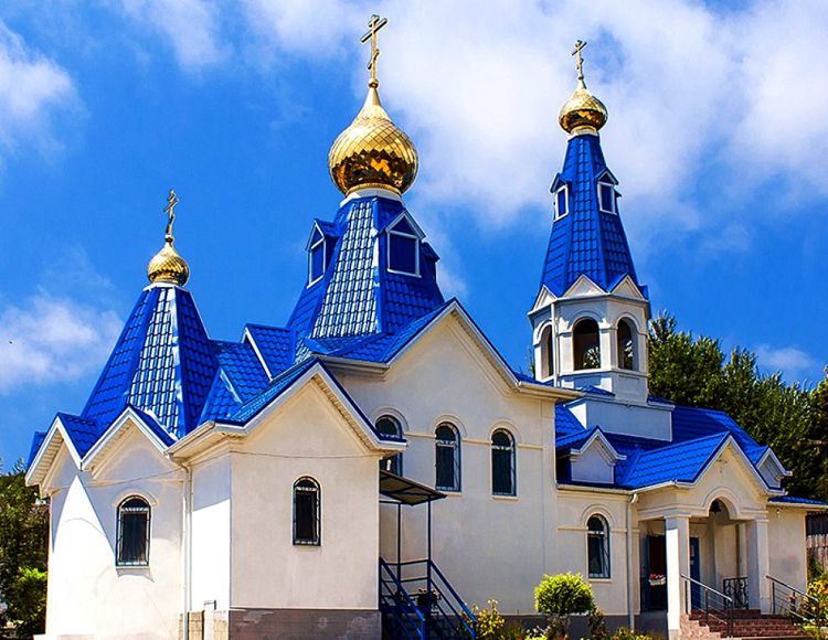 Второй храм Успения Пресвятой Богородицы появился в 90-е годы 20 века