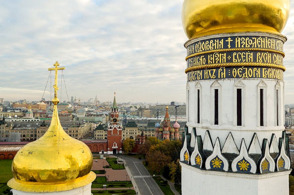 Надстроенная часть барабана Колокольни увековечила имя двух Годуновых