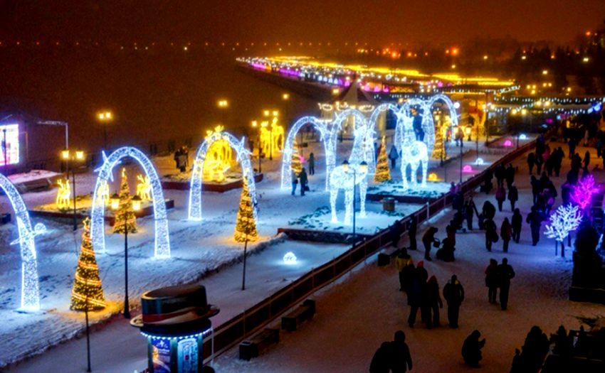 В Новогодние каникулы Кремлевская Набережная становится центром притяжения