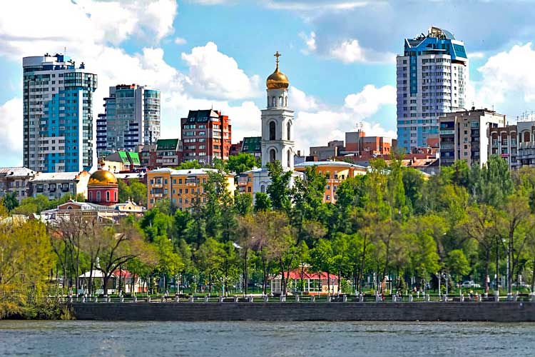 Современный восстановленный Иверский монастырь