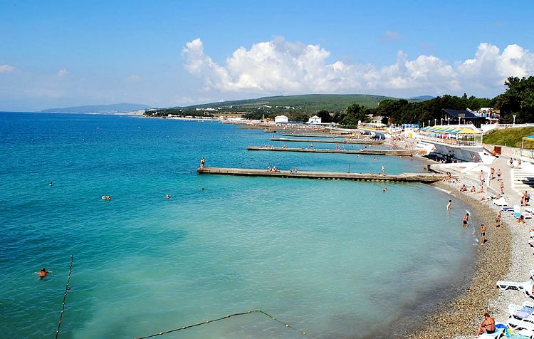 Пляжи Новороссийска тянутся от Морпорта в западном направлении