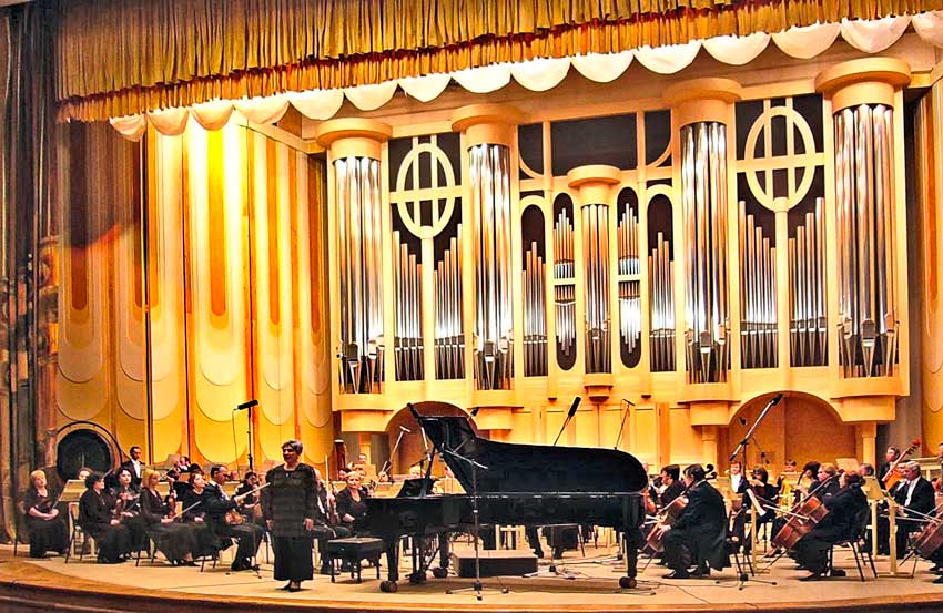 Концерт Симфонического оркестра на сцене Самарской филармонии