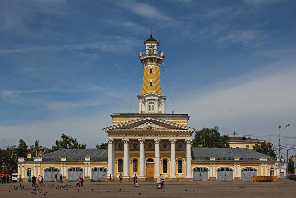 Пожарная каланча на Сусанинской площади Пожарная каланча на Сусанинской площади