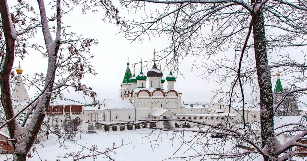 Печерский монастырь Нижнего Новгорода в сказочную зимнюю пору
